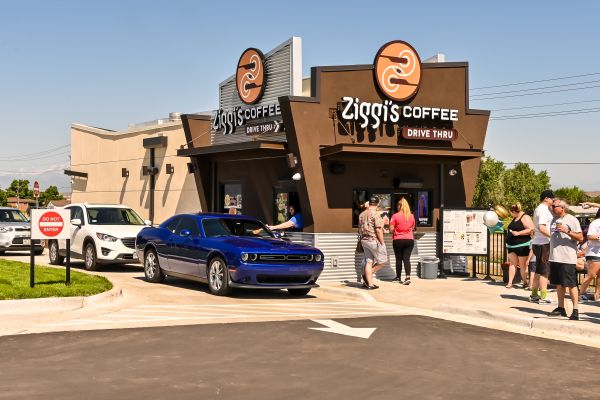 Sit-Down or Drive-Thru Coffee Shop in Richardson, TX